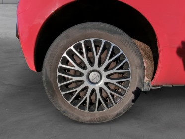 Toyota yaris 1.4 - 90 d-4d fap in commande au volant clim garantie 12 mois occasion simplicicar frejus  simplicicar...