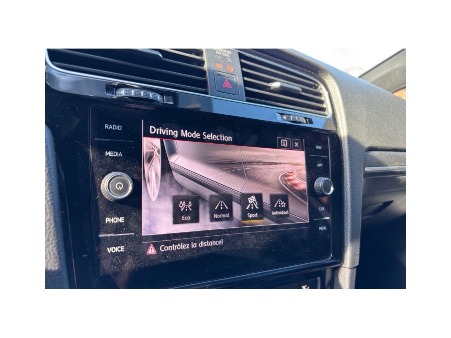 VOLKSWAGEN d'occasion GOLF GTI PIRELLI 2.0T FSI 230 DSG de 2019 Nice