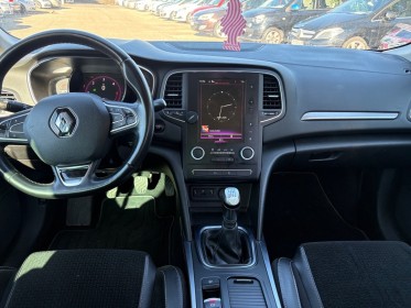 Renault megane iv berline dci 130 energy gt line occasion avignon (84) simplicicar simplicibike france