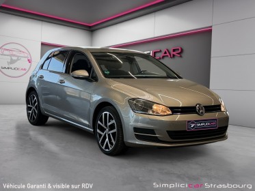 Volkswagen golf 1.6 tdi 105 bluemotion technology fap confortline sieges chauffants - jantes 18 - clim bizones - radar av/ar...