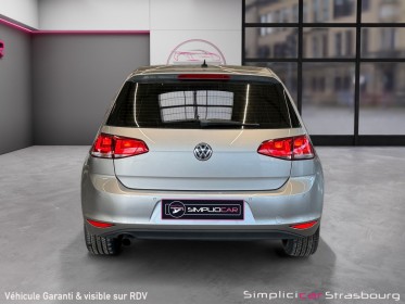 Volkswagen golf 1.6 tdi 105 bluemotion technology fap confortline sieges chauffants - jantes 18 - clim bizones - radar av/ar...