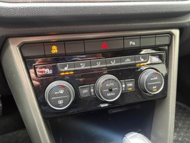 Volkswagen t-roc 1.5 tsi 150 evo start/stop dsg7 carat / entretien complet volkswagen occasion simplicicar st-maximin...