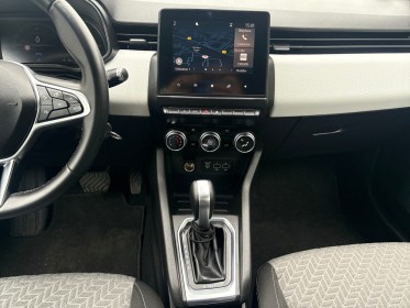 Renault clio v e-tech 140 - 21 limited occasion simplicicar st-maximin simplicicar simplicibike france