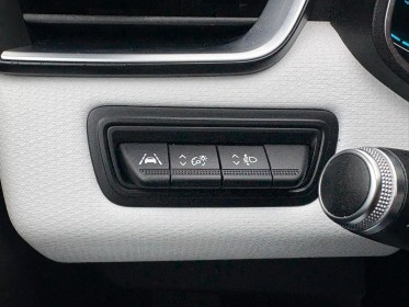 Renault clio v e-tech 140 - 21 limited occasion simplicicar st-maximin simplicicar simplicibike france