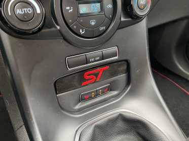 Ford fiesta 1.6 ecoboost 182 st keyless radars de recul régulateur de vitesse garantie 12 mois occasion barberey simplicicar...