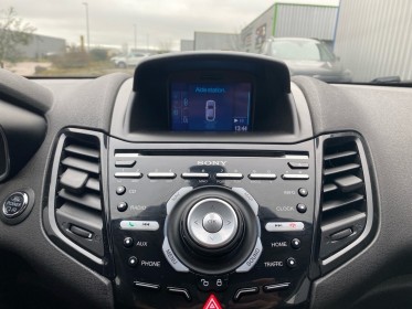 Ford fiesta 1.6 ecoboost 182 st keyless radars de recul régulateur de vitesse garantie 12 mois occasion barberey simplicicar...
