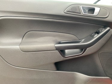 Ford fiesta 1.6 ecoboost 182 st keyless radars de recul régulateur de vitesse garantie 12 mois occasion barberey simplicicar...