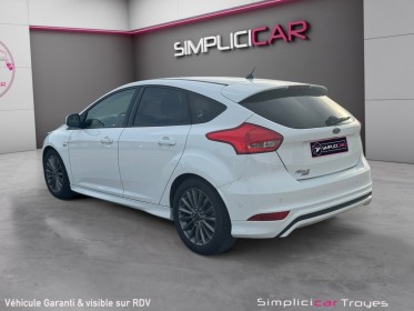 Ford focus 1.0 ecoboost 125 ss st line régulateur de vitesse caméra garantie 12 mois occasion barberey simplicicar...