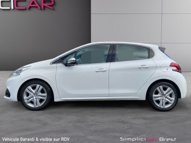 Peugeot 208 1.6 bluehdi 100ch ss bvm5 allure - distribution ok - garantie 12 mois occasion simplicicar brest simplicicar...