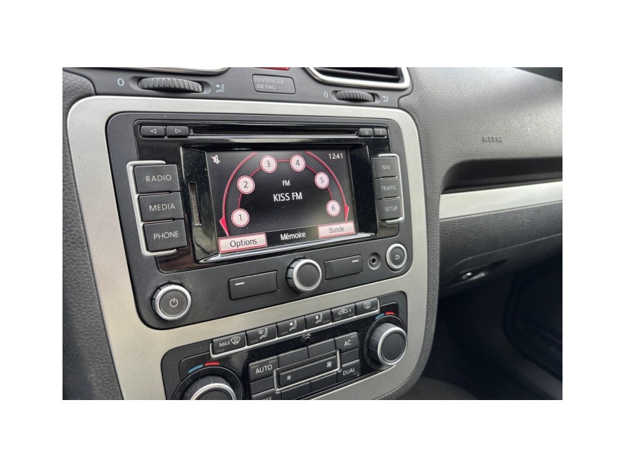 VOLKSWAGEN d'occasion EOS 2.0 TDI 140 CUP BLUEMOTION TECHNOLOGY de