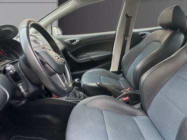 Seat ibiza 1.2 60 ch i tech plus -  peu kilomÉtrÉe - sellerie cuir - regulateur / limiteur de vitesse occasion simplicicar...