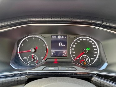 Volkswagen t-cross 1.0 tsi 110 start/stop dsg7 r-line 1 ère main attelage garantie 12 mois occasion simplicicar besanÇon...