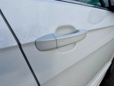 Volkswagen t-cross 1.0 tsi 110 start/stop dsg7 r-line 1 ère main attelage garantie 12 mois occasion simplicicar besanÇon...