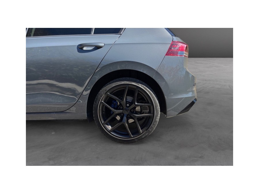 VOLKSWAGEN d'occasion GOLF 2.0 TDI SCR 150 R-LINE 1ST DSG de 2020