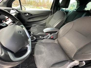 Citroen ds3 vti 82 so chic - historique complet - distribution effectuée occasion simplicicar lagny  simplicicar...
