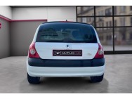 RENAULT d'occasion CLIO PRIVILEGE 1.6 16V de 2003 Nice (06)﻿