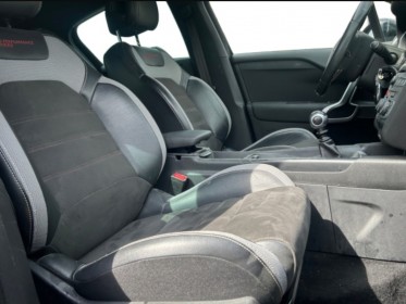 Ds ds4 performance line 1.6 thp 210ch / 1ere main / caméra de recul / sièges massants occasion simplicicar orgeval ...