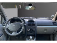 RENAULT d'occasion CLIO PRIVILEGE 1.6 16V de 2003 Nice (06)﻿