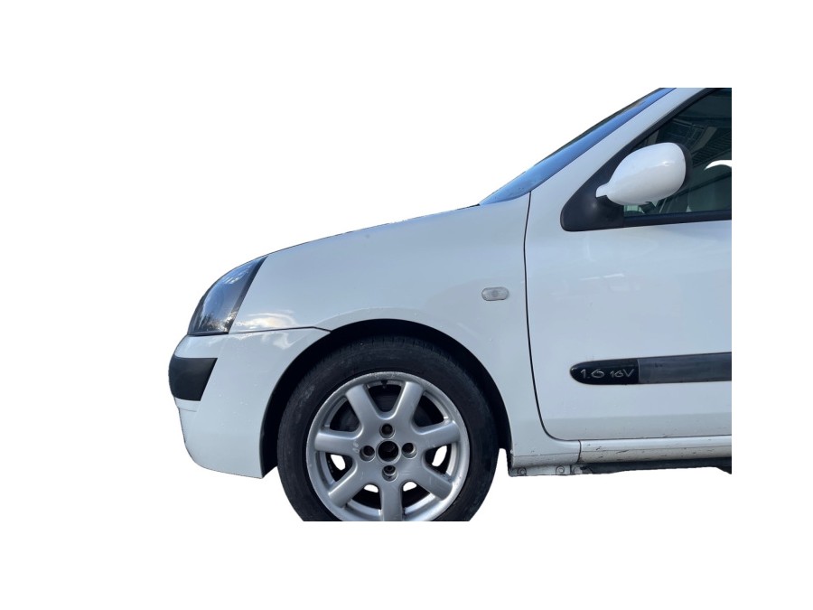 RENAULT d'occasion CLIO PRIVILEGE 1.6 16V de 2003 Nice (06)﻿