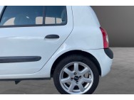 RENAULT d'occasion CLIO PRIVILEGE 1.6 16V de 2003 Nice (06)﻿