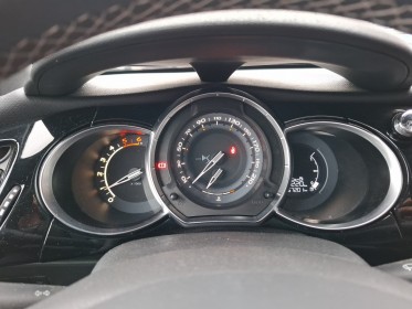 Ds ds 3 1.6 bluehdi 100 bvm5 so chic occasion simplicicar velay simplicicar simplicibike france