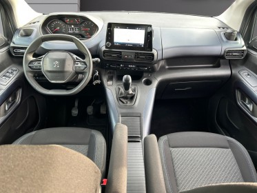 Peugeot rifter standard bluehdi 100 bvm5 allure - camera - carplay - attelage - garantie 12 mois occasion simplicicar caen ...