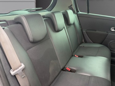 Renault clio iii dci 75 eco2 nightday - suivi à jour - distrib ok - gps tomtom occasion simplicicar compiegne simplicicar...