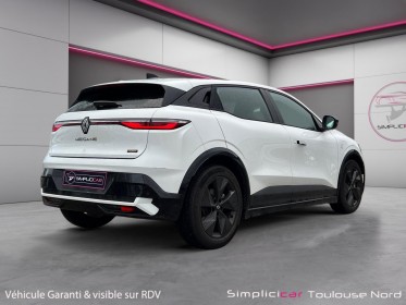 Renault megane e-tech ev40 130ch standard charge equilibre occasion simplicicar toulouse nord simplicicar simplicibike france