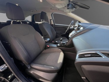 Ford focus 1.0 ecoboost 125 ss titanium garantie 12 mois occasion simplicicar la ciotat simplicicar simplicibike france