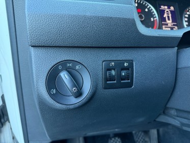 Volkswagen caddy van 2.0 tdi 102 bvm5 business line gps bluetooth régulateur garantie 12 mois occasion simplicicar dunkerque...