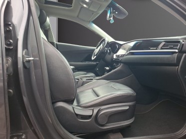 Kia niro 1.6 gdi hybride 141 ch dct6 premium toit ouvrant, siege chauffants garantie 12 mois occasion simplicicar villepinte...