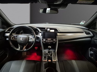 Honda civic 2018 1.5 i-vtec 182 sport plus - garantie 12 mois occasion simplicicar lyon ouest simplicicar simplicibike france