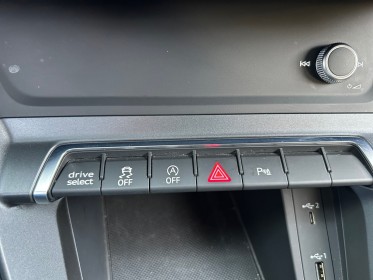 Audi q3 35 tfsi 150 ch s tronic 7 s line - virtual cockpit - camera - toit ouvrant - carplay - garantie 12 mois occasion...