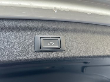 Audi q3 35 tfsi 150 ch s tronic 7 s line - virtual cockpit - camera - toit ouvrant - carplay - garantie 12 mois occasion...