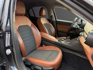 Alfa romeo giulia 2.2 150 ch at8 super - intérieur cuir - garantie 12 mois occasion simplicicar nimes - rb auto simplicicar...