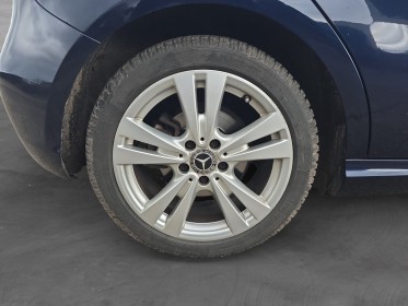 Mercedes classe a 200 d 7g-dct sensation caméra de recul garantie 12 mois occasion simplicicar vichy simplicicar...
