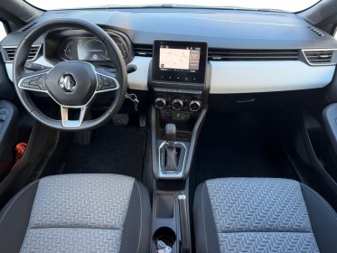 Renault clio v e-tech 140 - 21 n limited hybride boite automatique garantie 12 mois occasion simplicicar les sables-d'olonne...