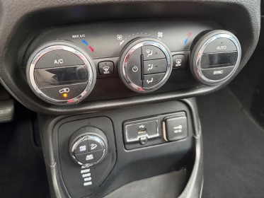 Jeep renegade 2.0 i multijet ss 170 ch active drive bva9 trailhawk occasion champigny-sur-marne (94) simplicicar simplicibike...