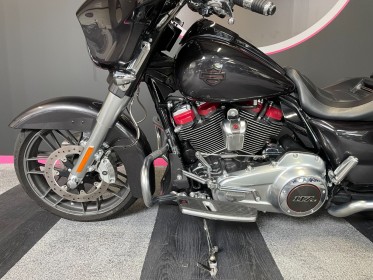 Harley davidson cvo street glide 1923 cvo occasion parc moto simplicicar lyon ouest simplicicar simplicibike france