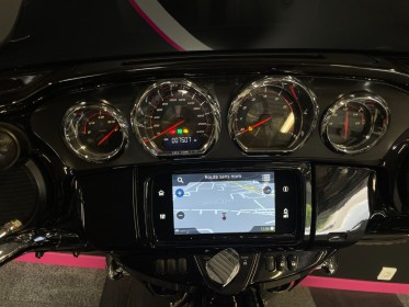 Harley davidson cvo street glide 1923 cvo occasion parc moto simplicicar lyon ouest simplicicar simplicibike france