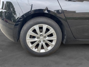 Peugeot 308 caméra de recul  garantie 12 mois occasion simplicicar la fleche simplicicar simplicibike france