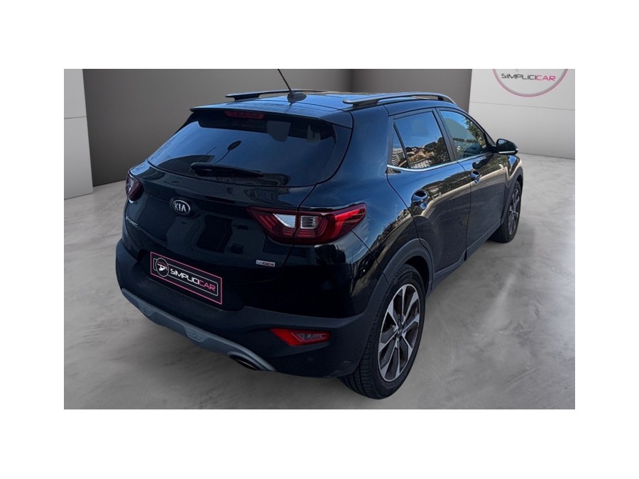KIA d'occasion STONIC 1.0 T-GDI 120 DESIGN BUSINESS de 2018 Nice (06)﻿