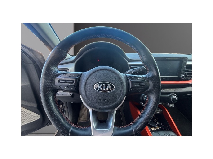 KIA d'occasion STONIC 1.0 T-GDI 120 DESIGN BUSINESS de 2018 Nice (06)﻿