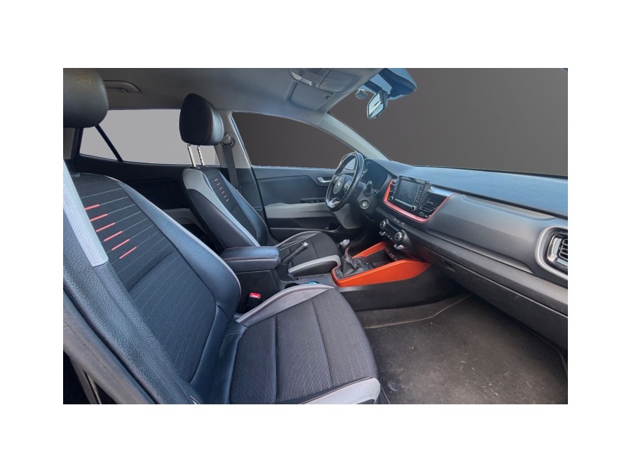 KIA d'occasion STONIC 1.0 T-GDI 120 DESIGN BUSINESS de 2018 Nice (06)﻿