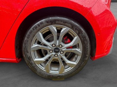 Ford focus 1.0 scti 12v ecoboost flexifuel mhev 125 cv st line / carplay / camera de recul / entretien a jour / garantie...