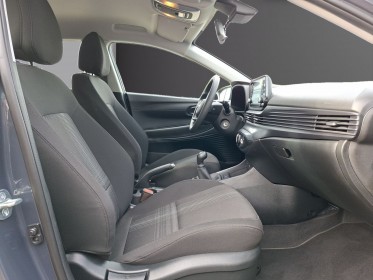 Hyundai i20 1.2 84 intuitive garantie 12 mois occasion simplicicar villepinte simplicicar simplicibike france