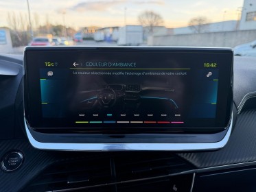 Peugeot 208 electrique 50 kwh 136ch gt pack éclairage d'ambiance siège chauffant camera de recul apple carplay garantie...