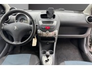 PEUGEOT d'occasion 107 1.0E 12V URBAN MOVE 2-TRONIC de 2006 Nice (06)﻿