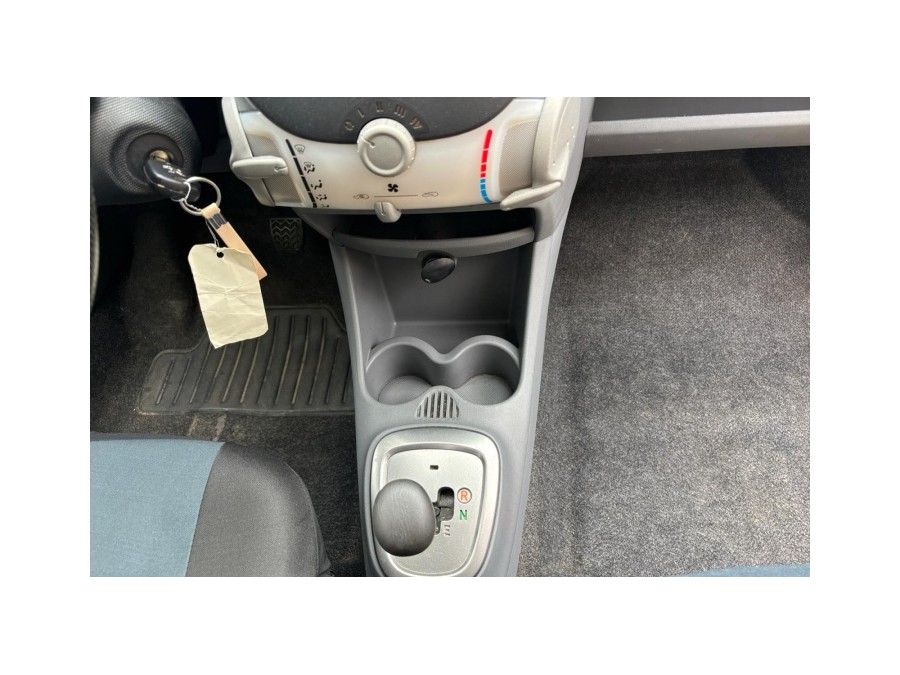 PEUGEOT d'occasion 107 1.0E 12V URBAN MOVE 2-TRONIC de 2006 Nice (06)﻿