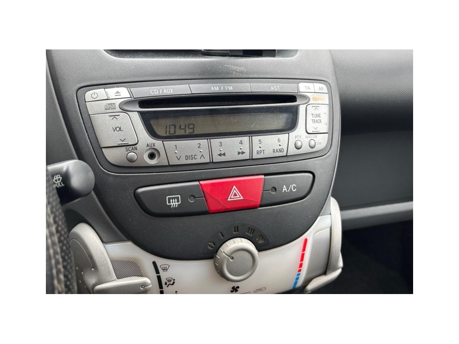 PEUGEOT d'occasion 107 1.0E 12V URBAN MOVE 2-TRONIC de 2006 Nice (06)﻿